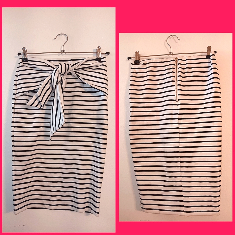 Chic stripe skirt CLEARANCE